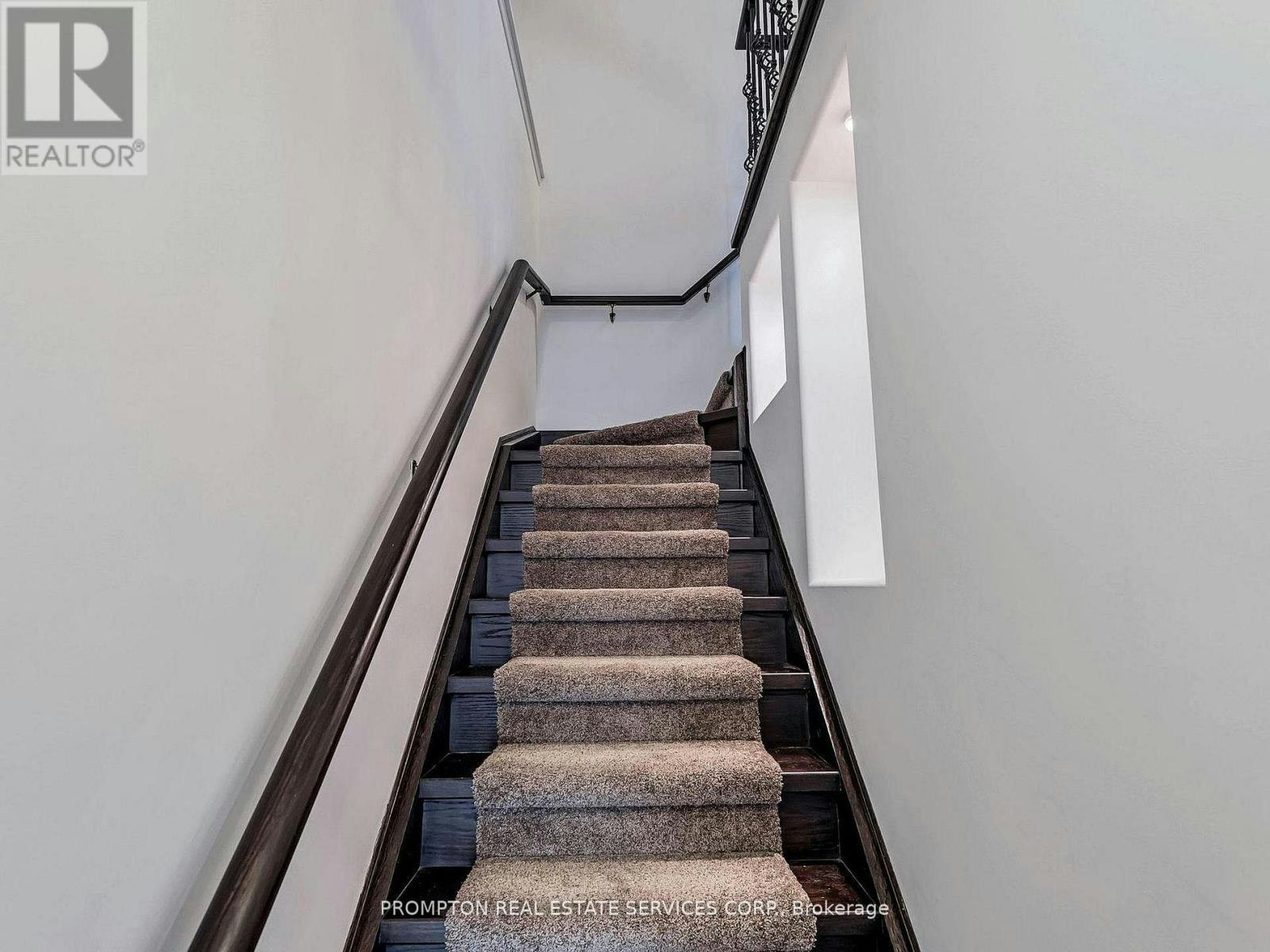 18 Bridleford Court, Markham, ON, L3P 7Z2 - 37