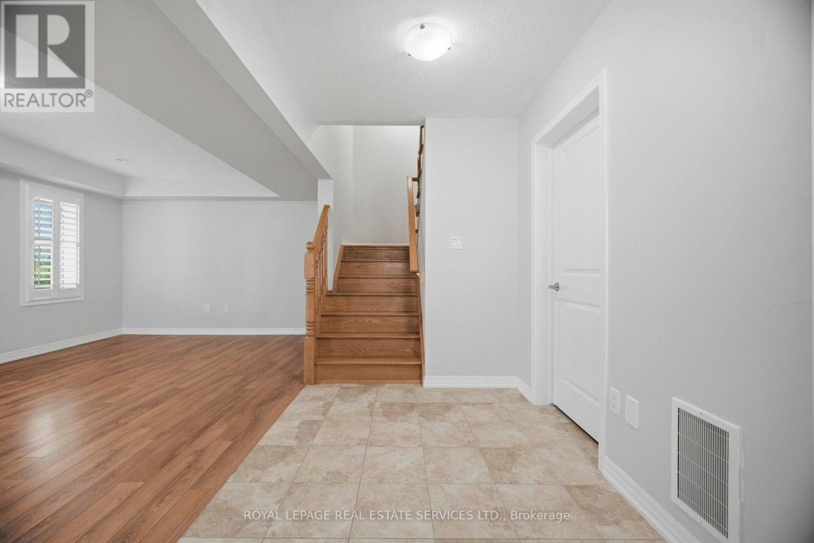 1-264 Sarah Cline Drive, Oakville, ON, L6M 0V4 - 7