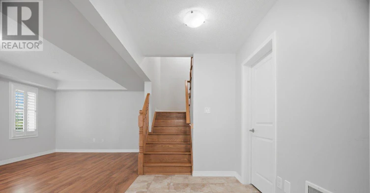 1-264 Sarah Cline Drive, Oakville, ON, L6M 0V4 - 7
