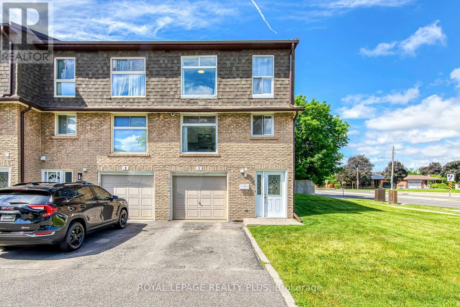 1-640 Rathburn Road E, Mississauga, ON, L4Z 1C6