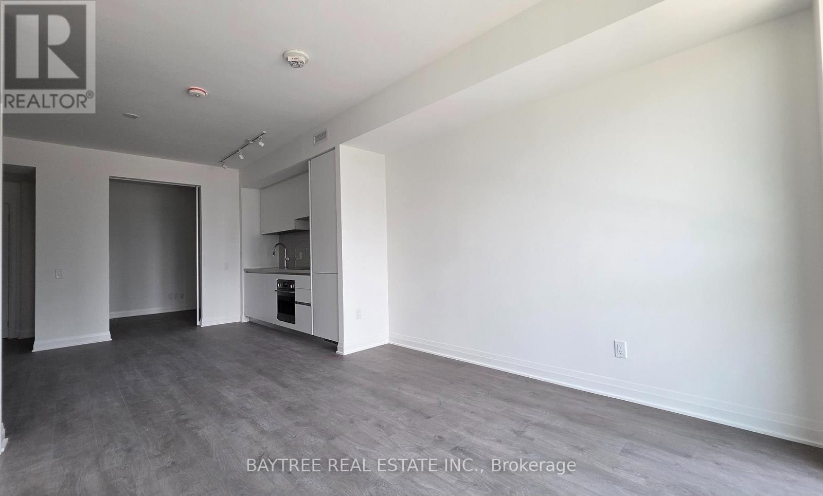 1006-4015 The Exchange, Mississauga, ON, L5B 0N9 - 9