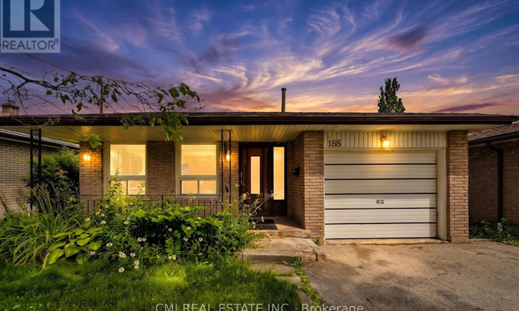 185 Lavina Crescent