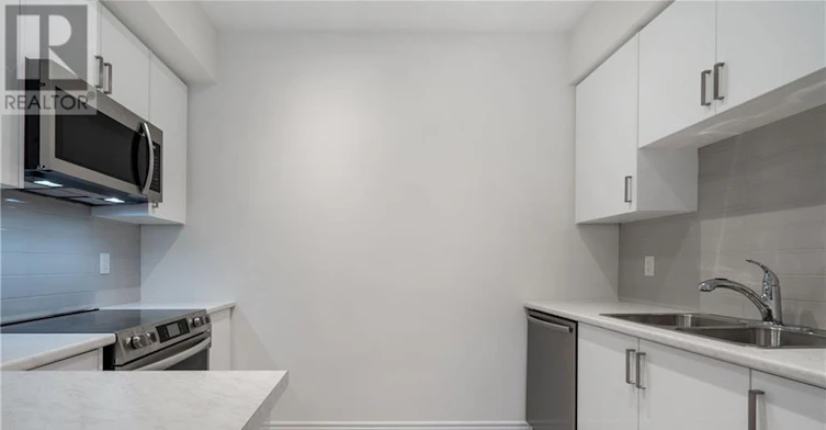 39-305 Garner Road, Hamilton, ON, L9G 5E6 - 11