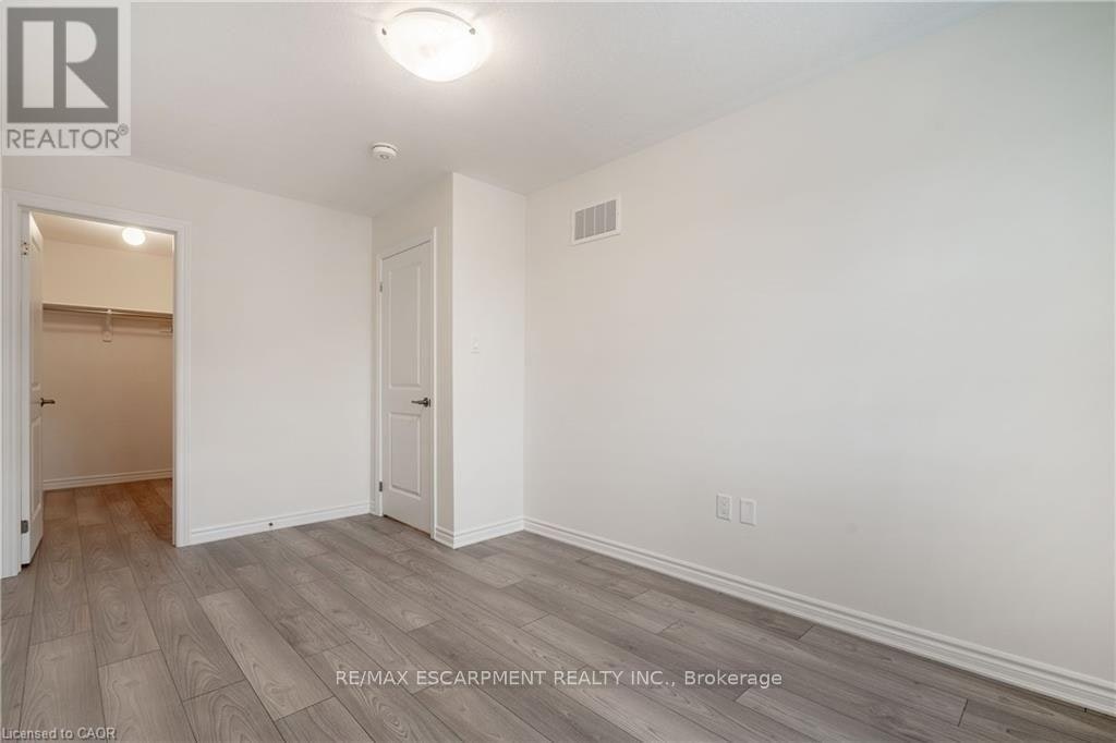 39-305 Garner Road, Hamilton, ON, L9G 5E6 - 36