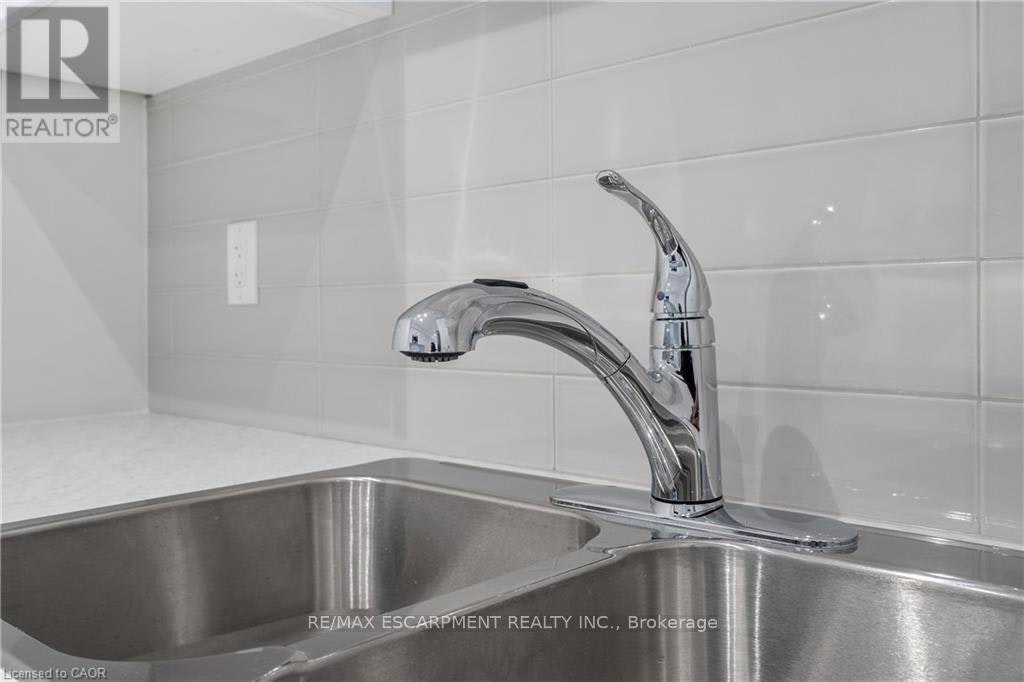 39-305 Garner Road, Hamilton, ON, L9G 5E6 - 15