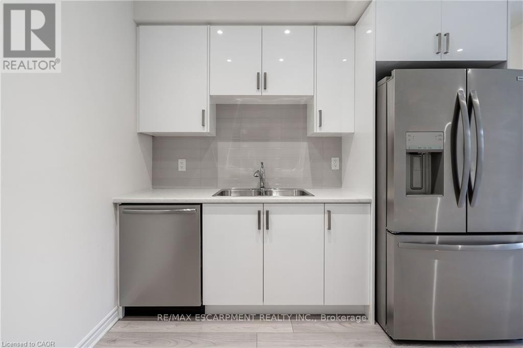 39-305 Garner Road, Hamilton, ON, L9G 5E6 - 14