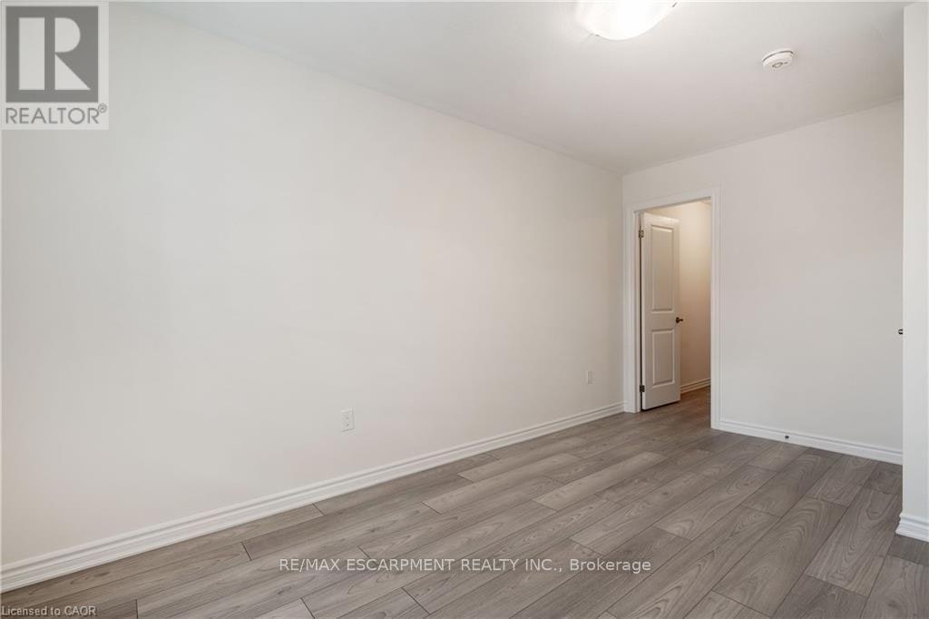 39-305 Garner Road, Hamilton, ON, L9G 5E6 - 35