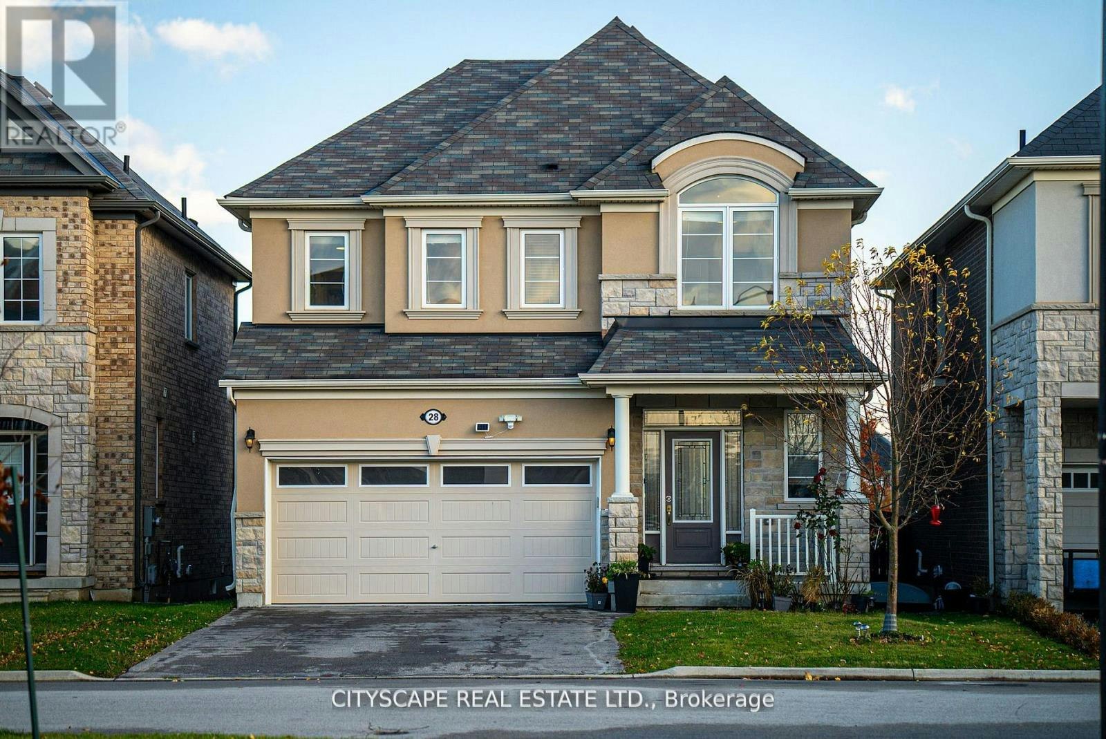 28 Celano Drive, Hamilton, ON, L8B 1V3