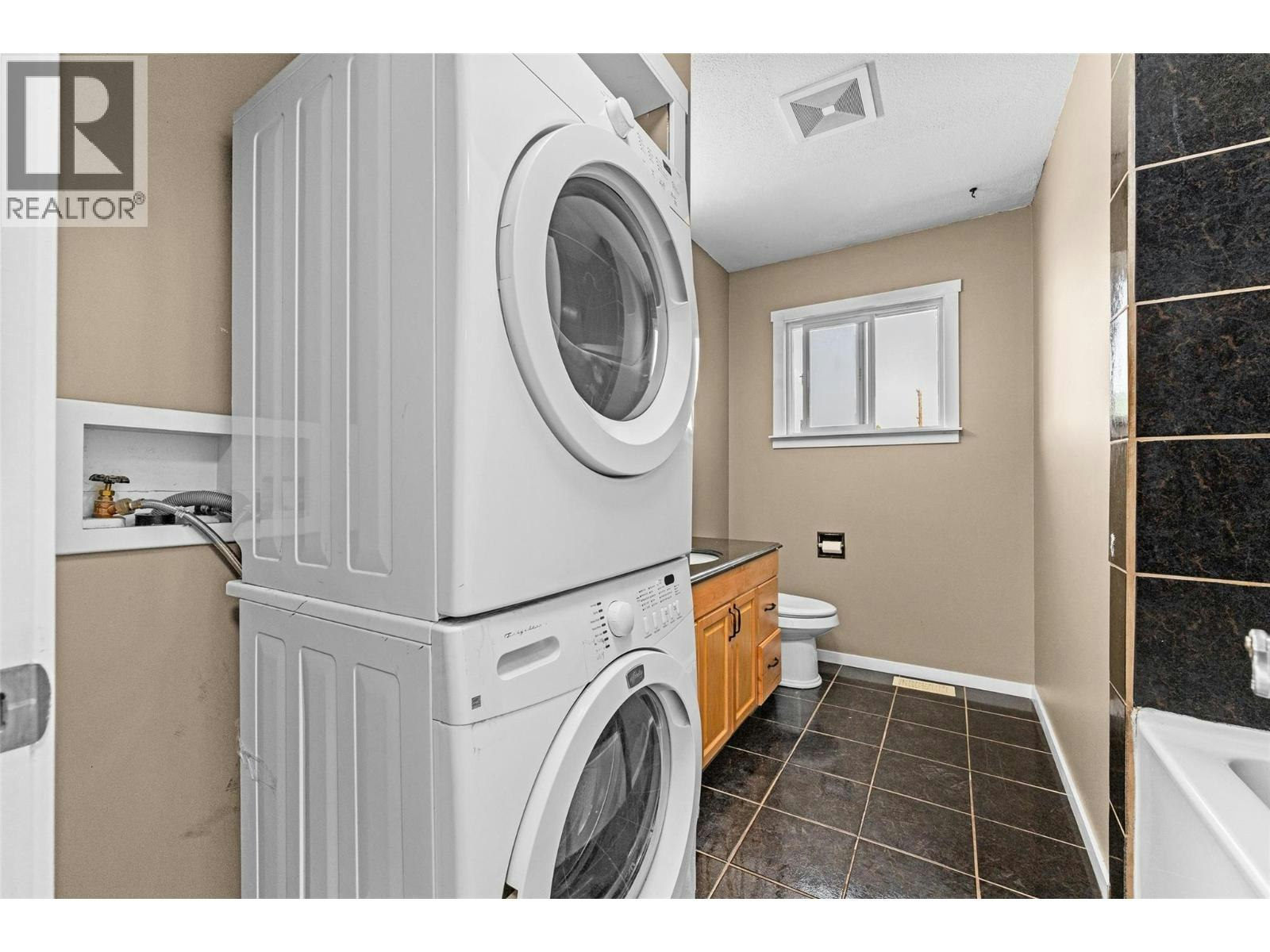 420 Hillaby Avenue, Kelowna, BC, V1X 6G2 - 25
