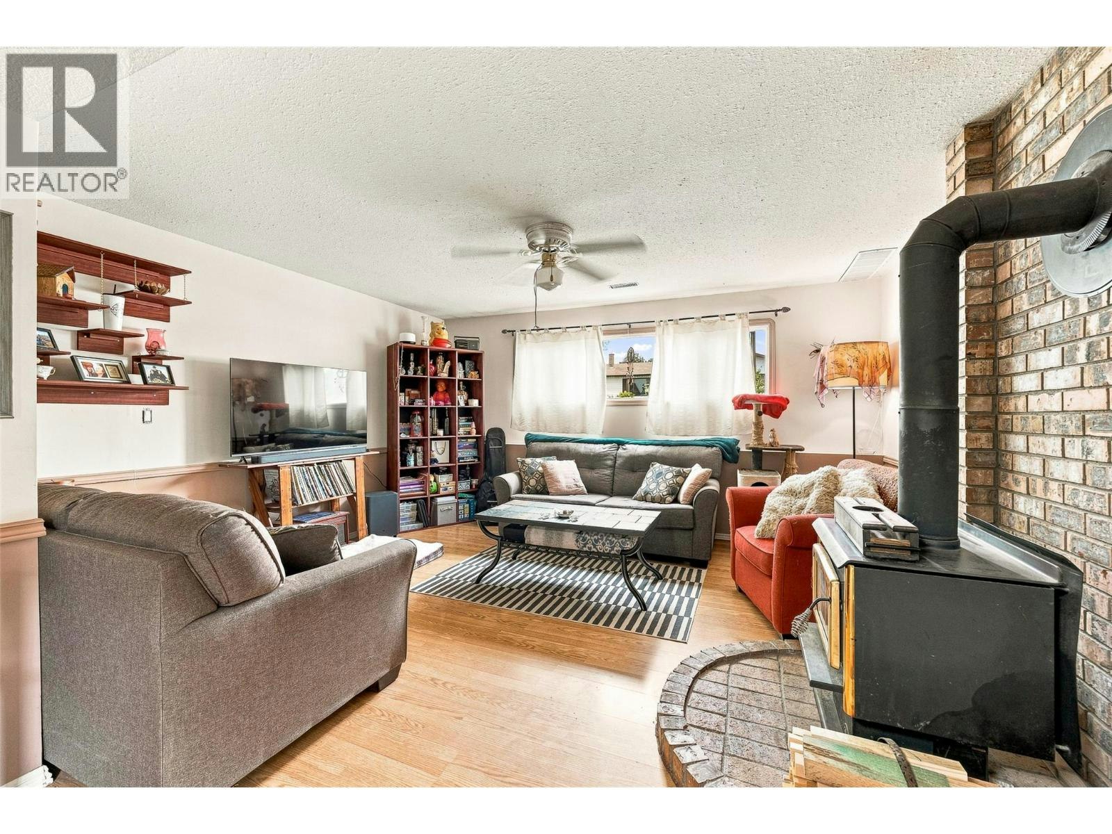 420 Hillaby Avenue, Kelowna, BC, V1X 6G2 - 32