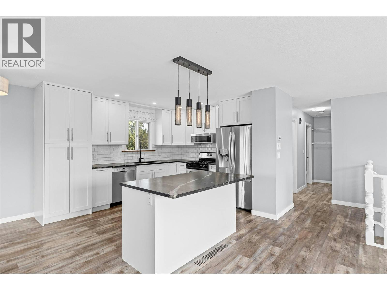 420 Hillaby Avenue, Kelowna, BC, V1X 6G2 - 5