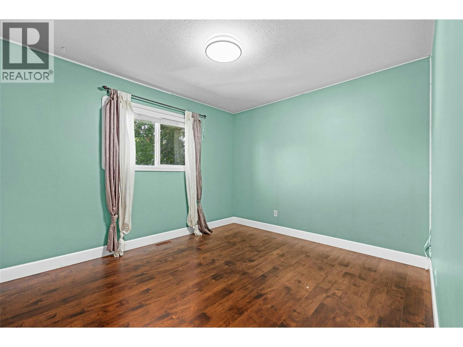 420 Hillaby Avenue, Kelowna, BC, V1X 6G2 - 22
