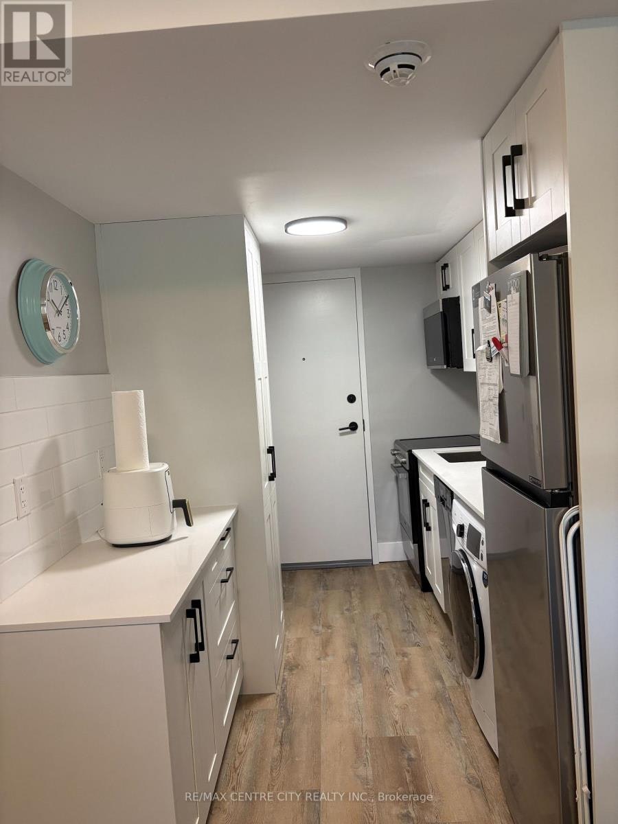 2-400 Scenic Drive, London, ON, N5Z 3A8 - 9