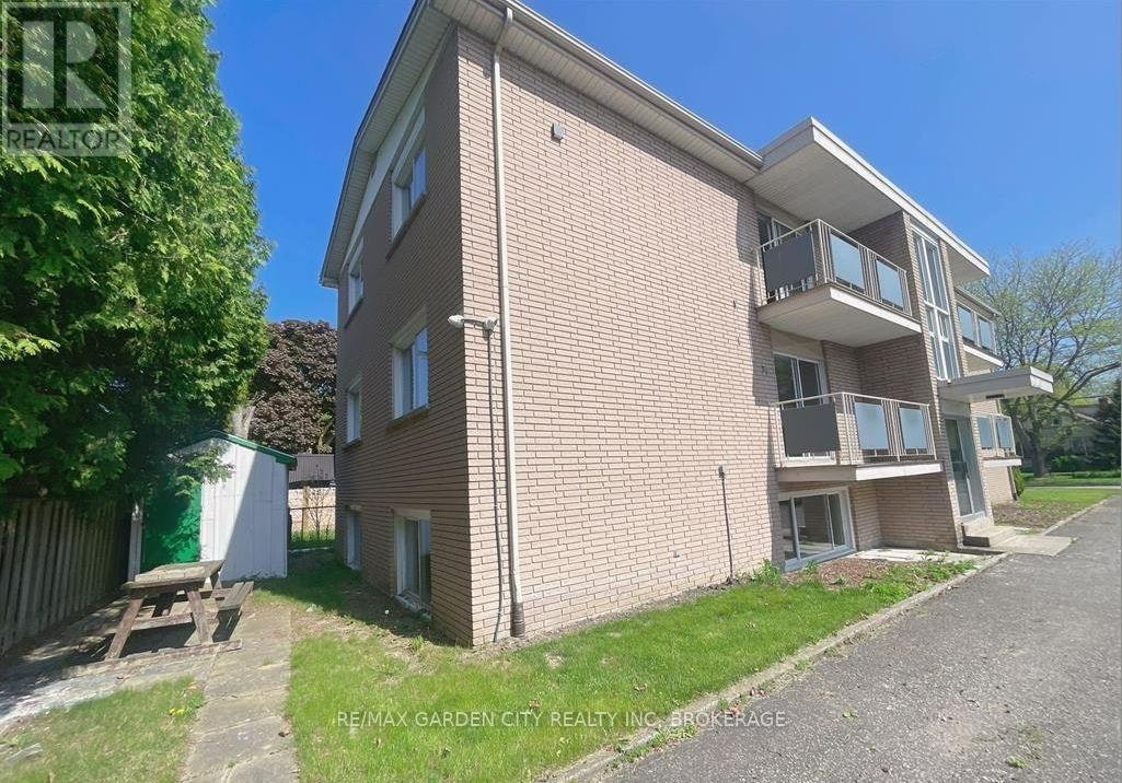 1-15 John Street, St. Catharines, ON, L2N 4P2 - 2