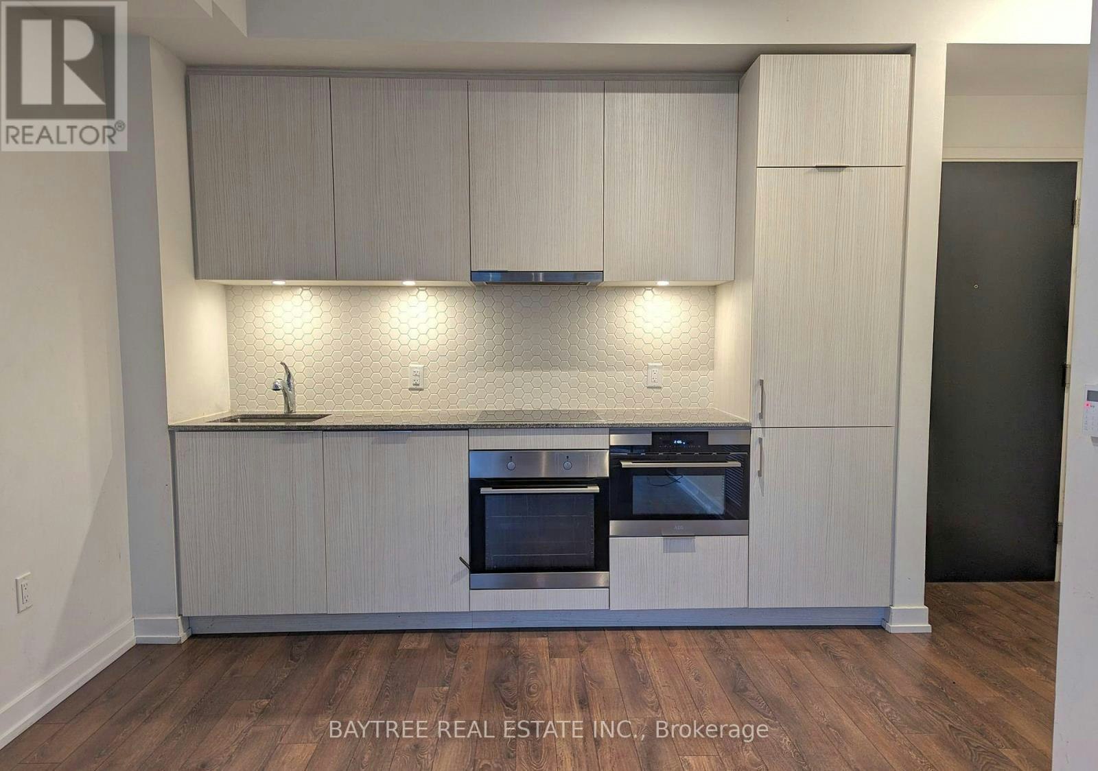 1917-158 Front Street E, Toronto, ON, M5A 0K9