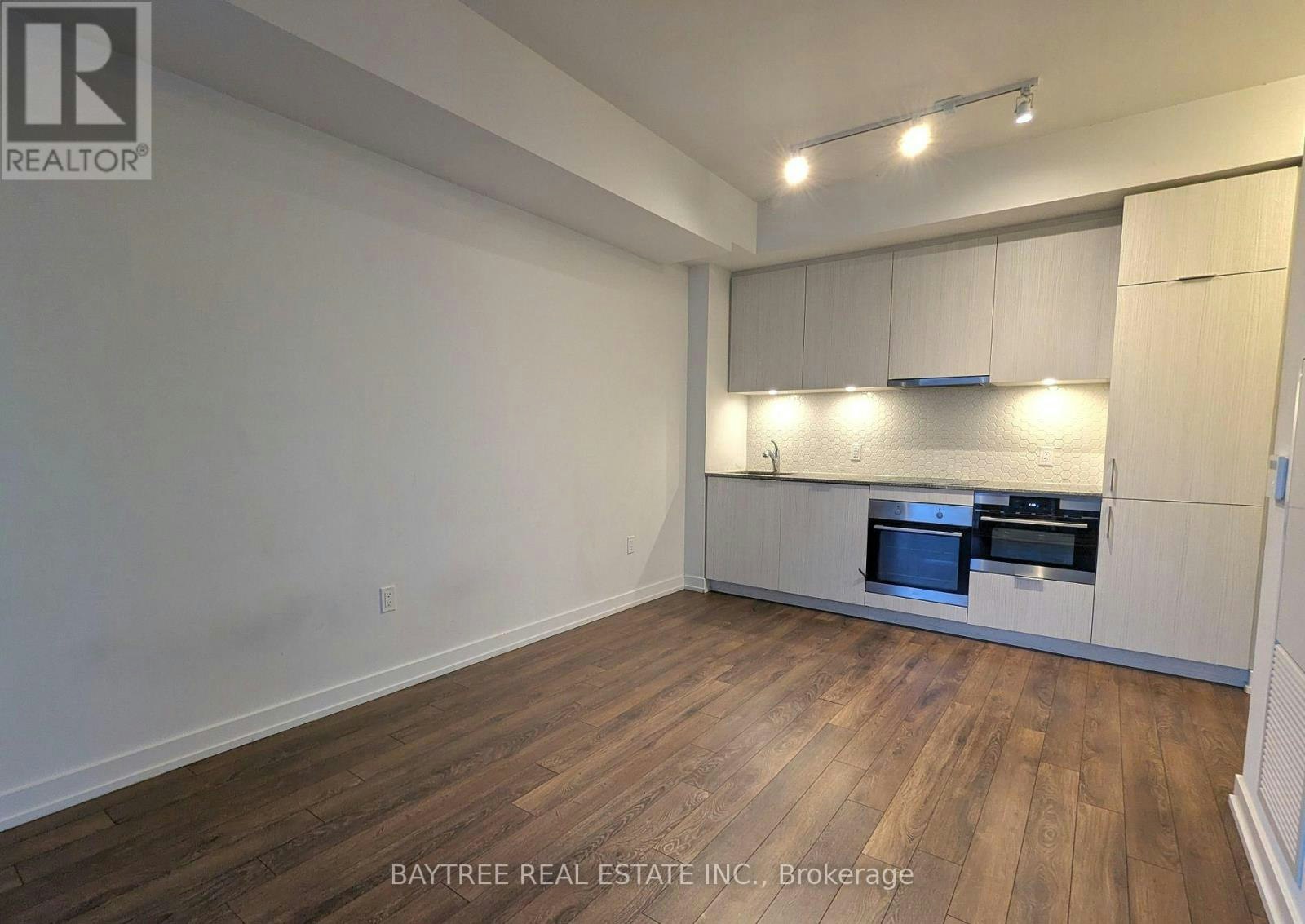 1917-158 Front Street E, Toronto, ON, M5A 0K9 - 2