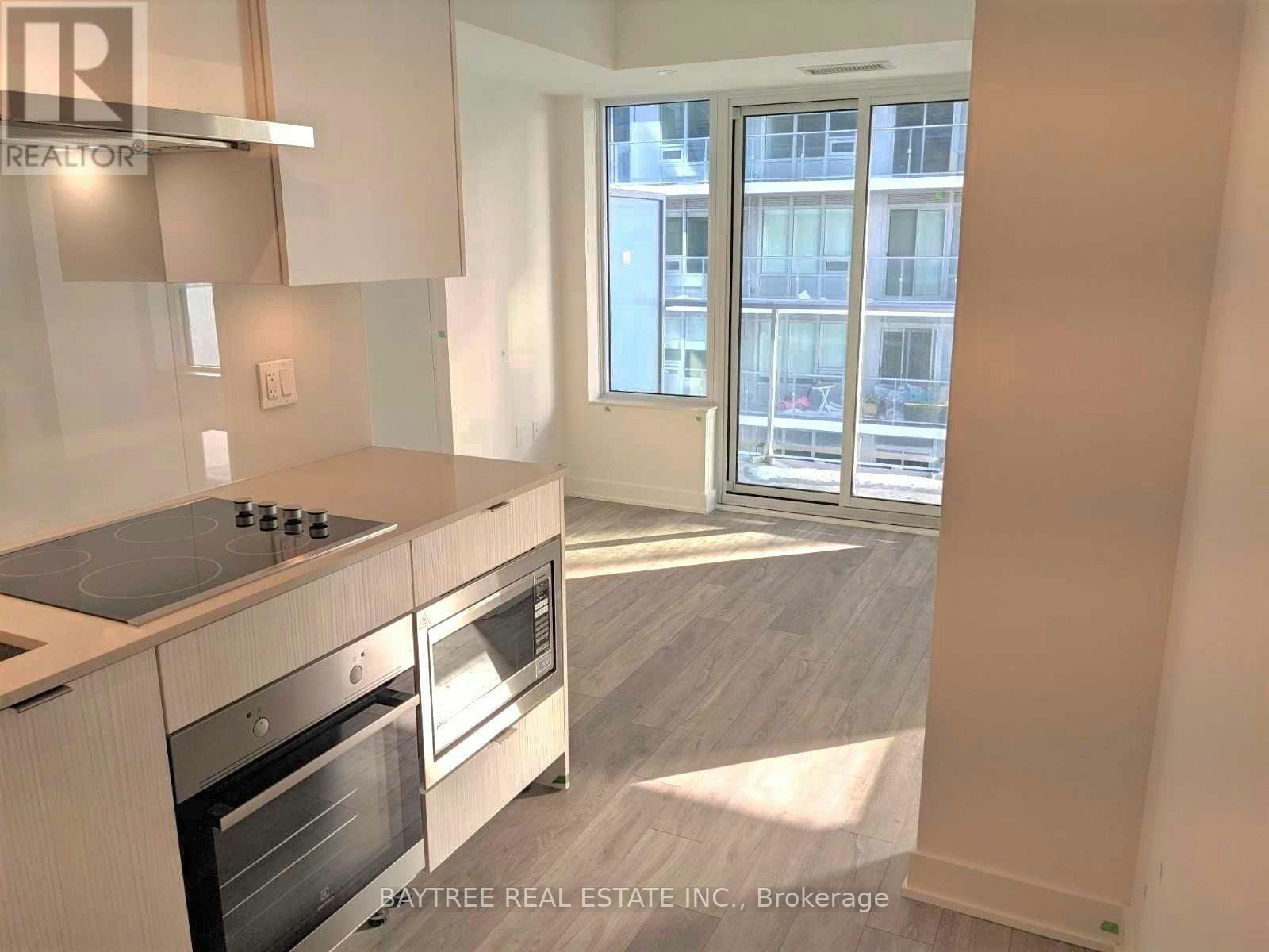 3608-99 Broadway Avenue, Toronto, ON, M4P 0E3 - 2