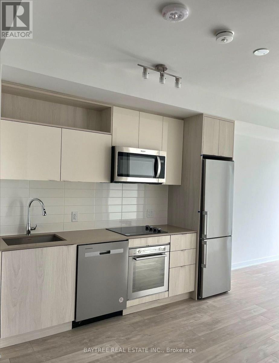 722 SE-60 Princess Street, Toronto, ON, M5A 2C7