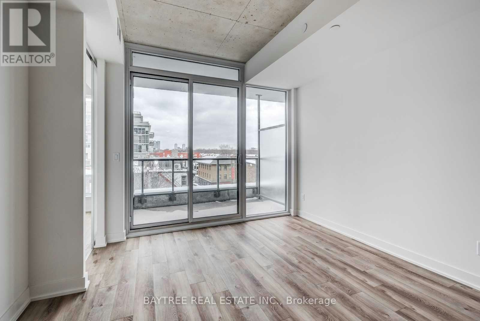 322-30 Baseball Place, Toronto, ON, M4M 0E8 - 5