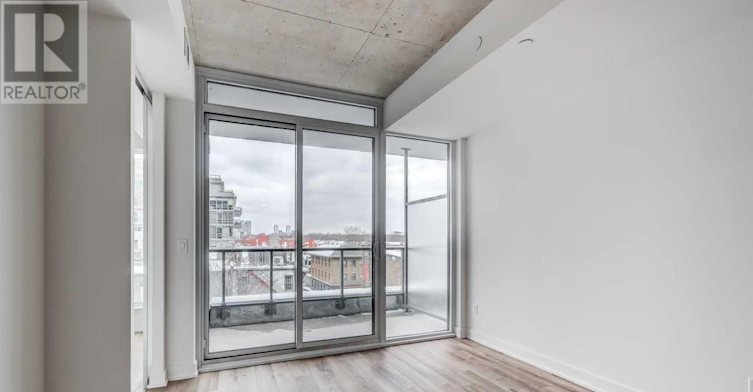 322-30 Baseball Place, Toronto, ON, M4M 0E8 - 5