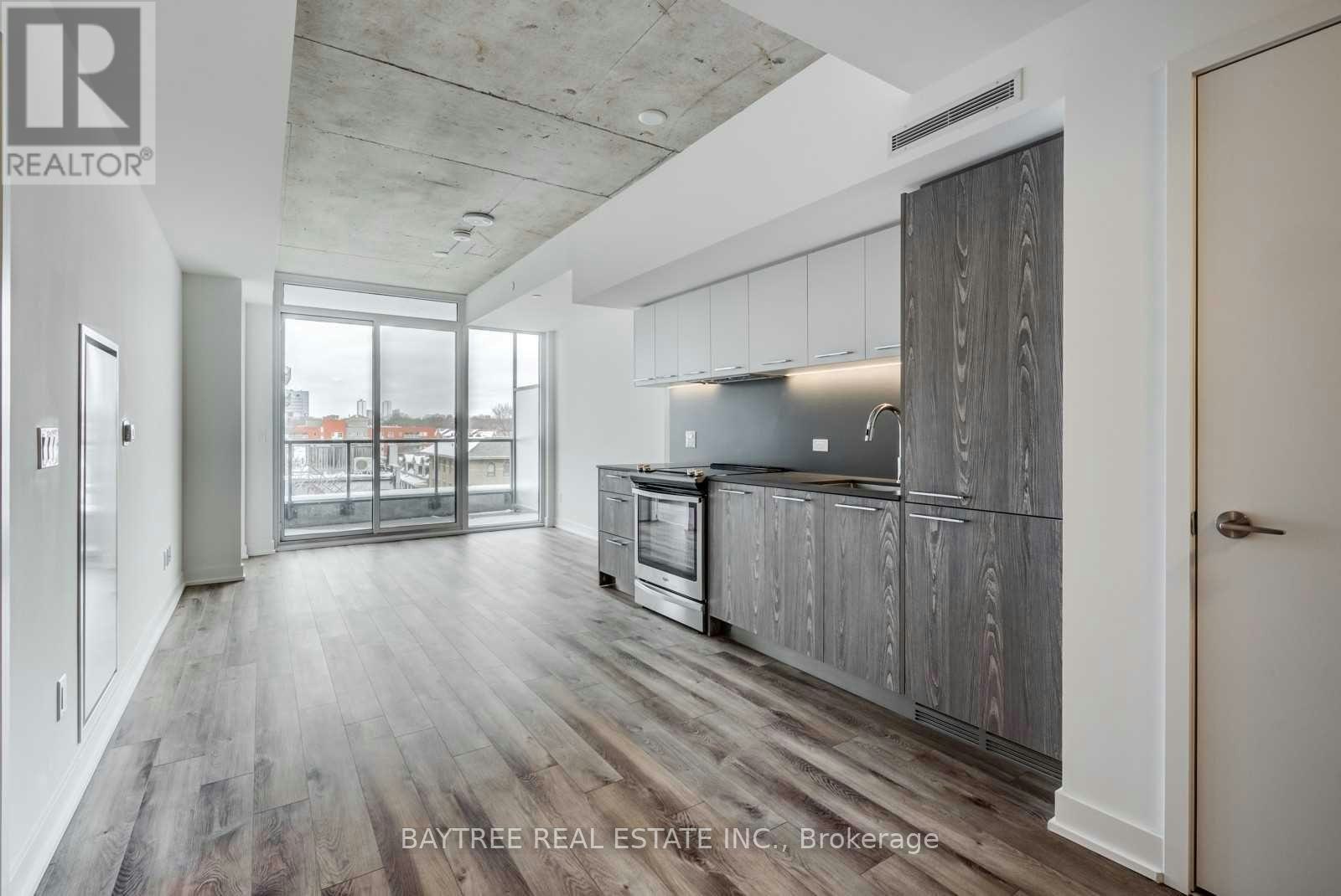 322-30 Baseball Place, Toronto, ON, M4M 0E8