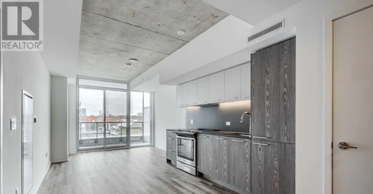 322-30 Baseball Place, Toronto, ON, M4M 0E8