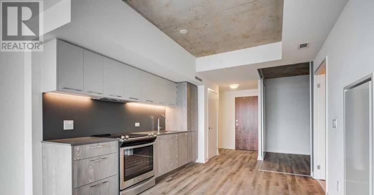 322-30 Baseball Place, Toronto, ON, M4M 0E8 - 4