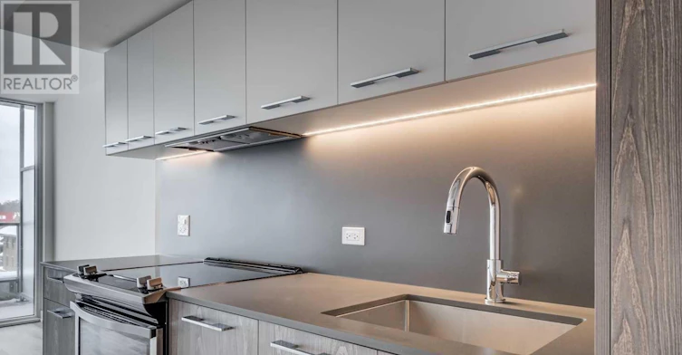 322-30 Baseball Place, Toronto, ON, M4M 0E8 - 3