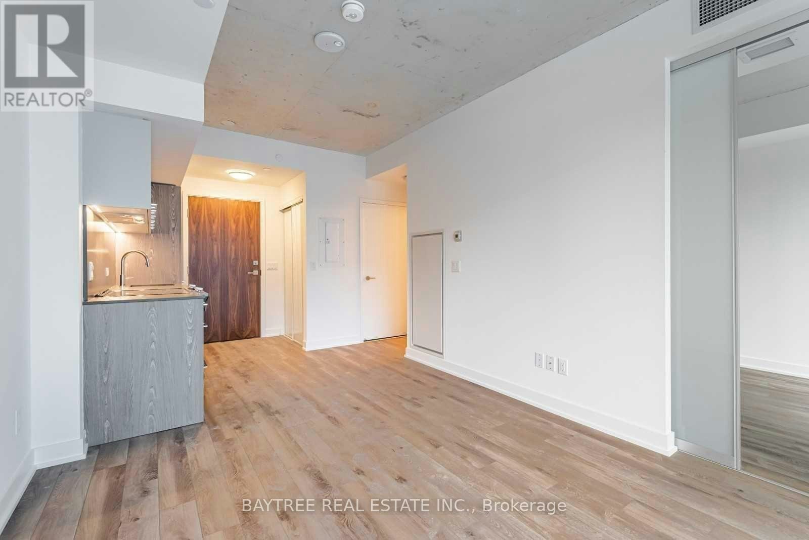 914-30 Baseball Place, Toronto, ON, M4M 0E8 - 7