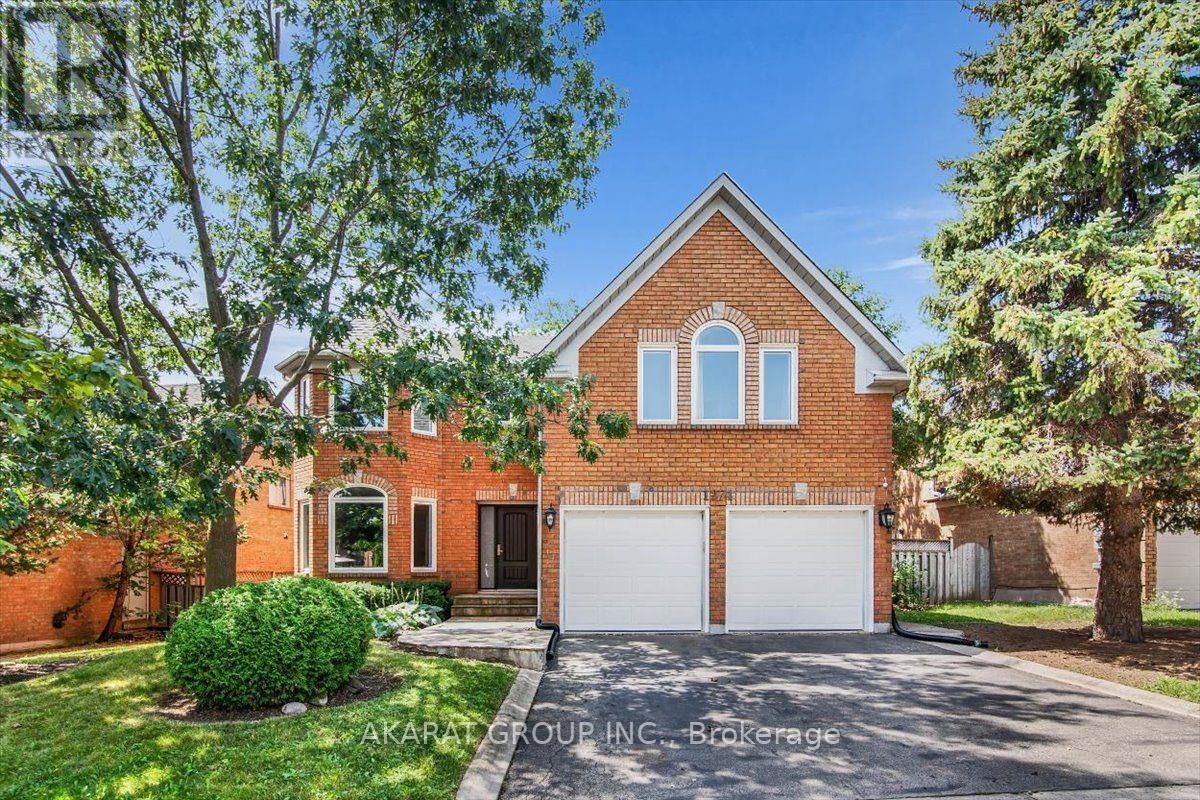 1274 King's College Drive, Oakville, ON, L6M 2T8