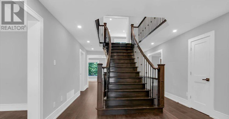 1274 King's College Drive, Oakville, ON, L6M 2T8 - 4