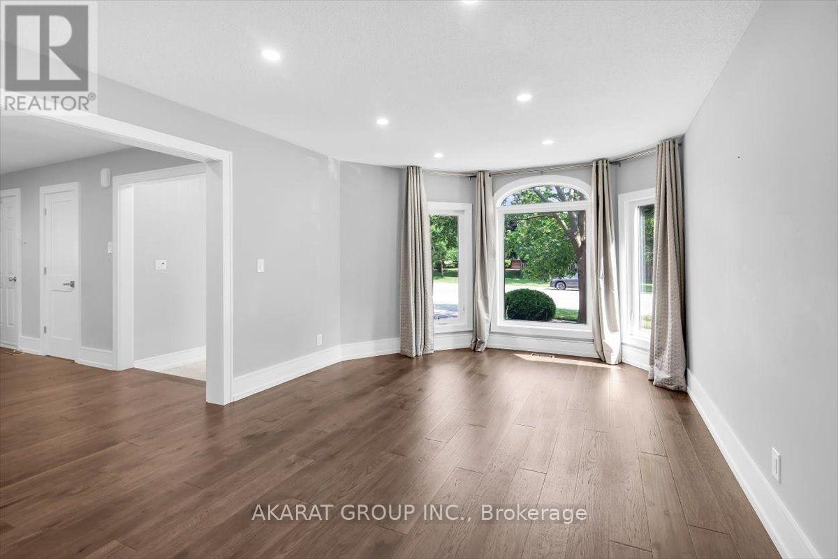 1274 King's College Drive, Oakville, ON, L6M 2T8 - 5