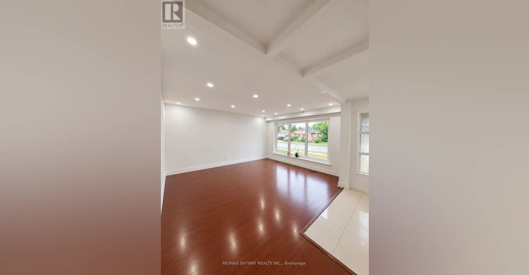 40 Dorward Drive, Toronto, ON, M9V 2J7