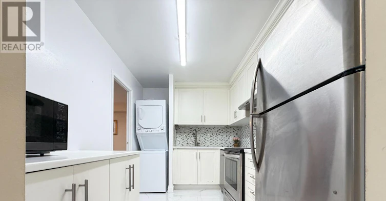 SPH7-3695 Kaneff Crescent, Mississauga, ON, L5A 4B6 - 12