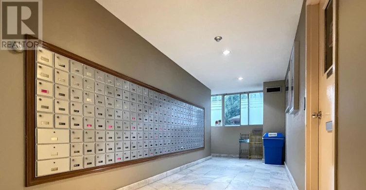 SPH7-3695 Kaneff Crescent, Mississauga, ON, L5A 4B6 - 5