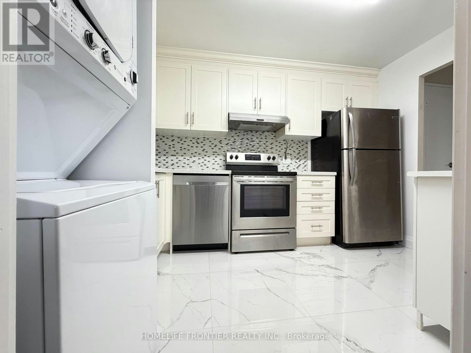 SPH7-3695 Kaneff Crescent, Mississauga, ON, L5A 4B6 - 11