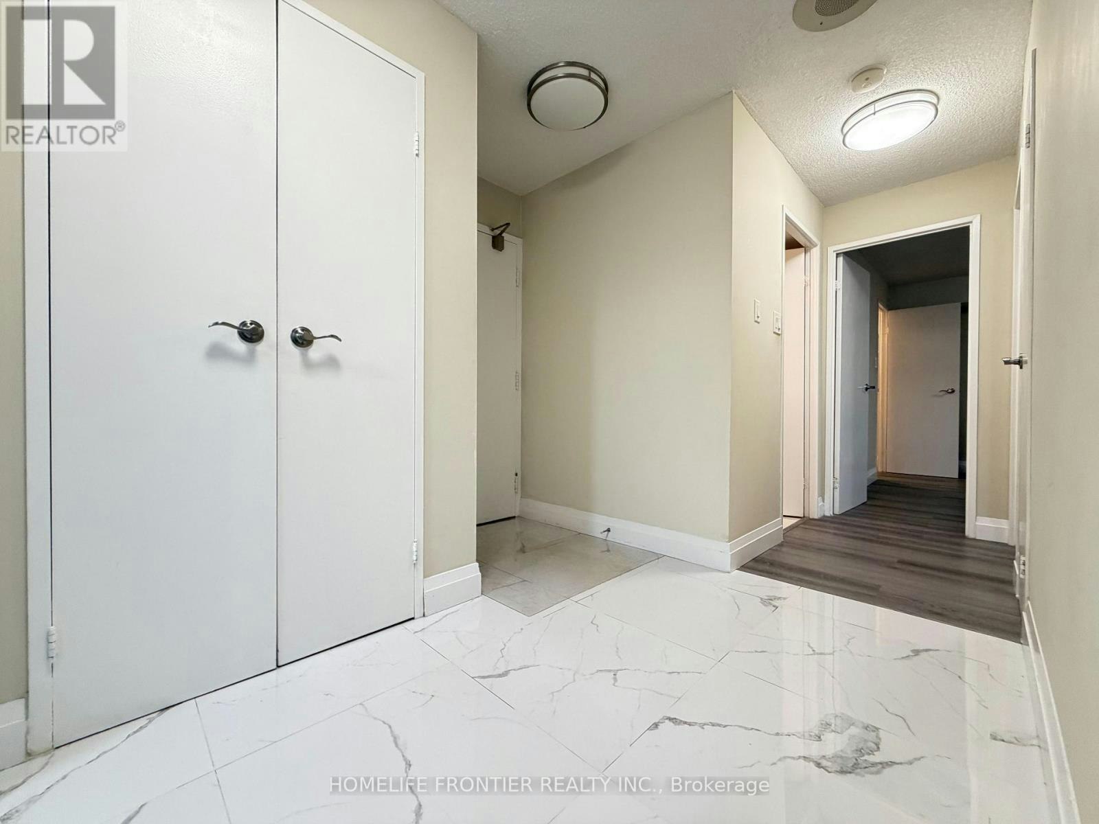 SPH7-3695 Kaneff Crescent, Mississauga, ON, L5A 4B6 - 10