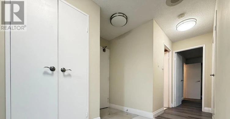 SPH7-3695 Kaneff Crescent, Mississauga, ON, L5A 4B6 - 10