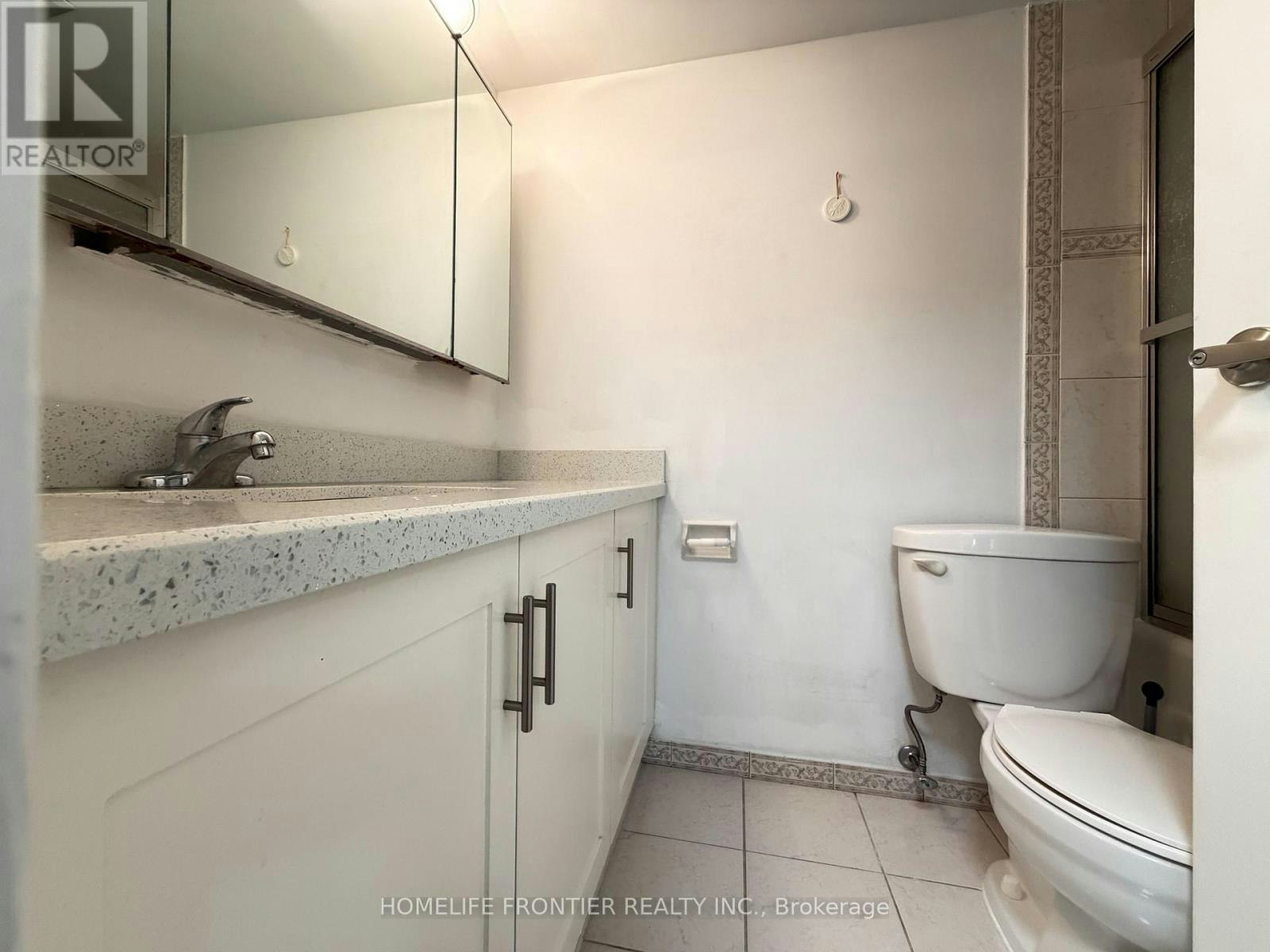 SPH7-3695 Kaneff Crescent, Mississauga, ON, L5A 4B6 - 23