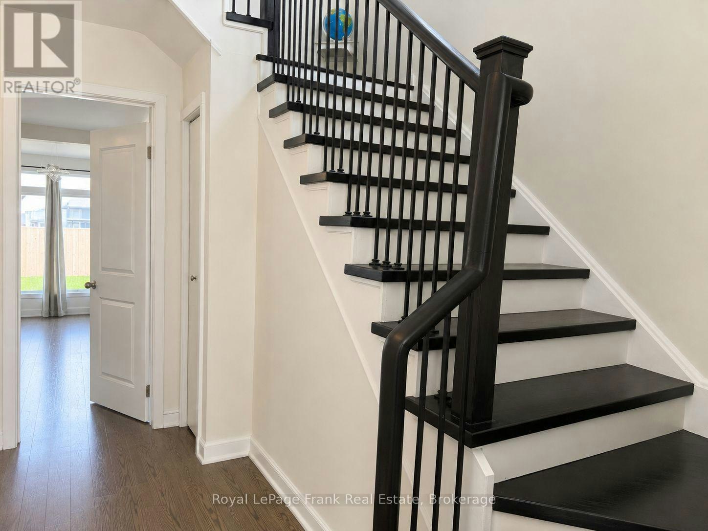 18 Larkin Lane, Clarington, ON, L1C 2W3 - 5