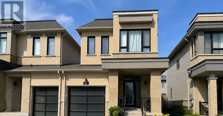 18 Larkin Lane, Clarington, ON, L1C 2W3