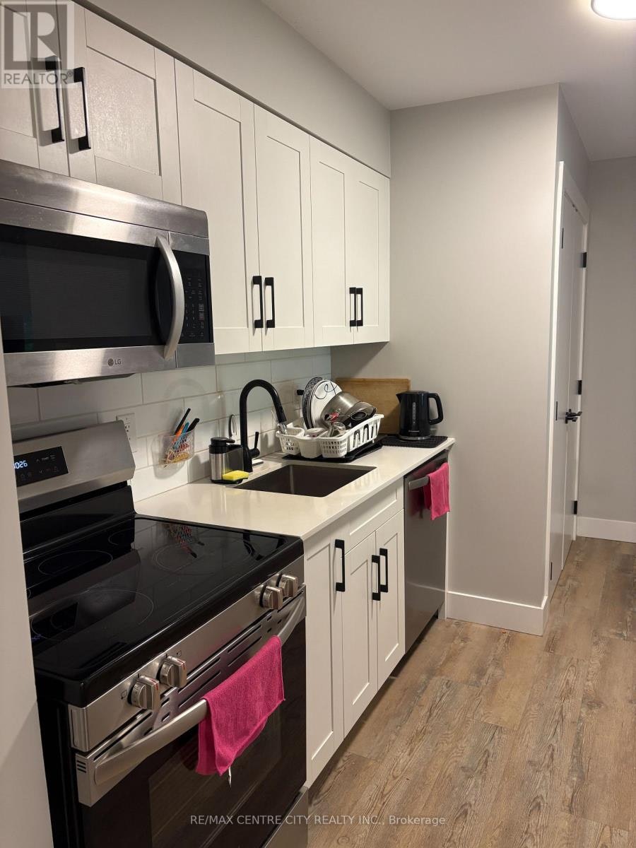 9-400 Scenic Drive S, London, ON, N5Z 3A8 - 5