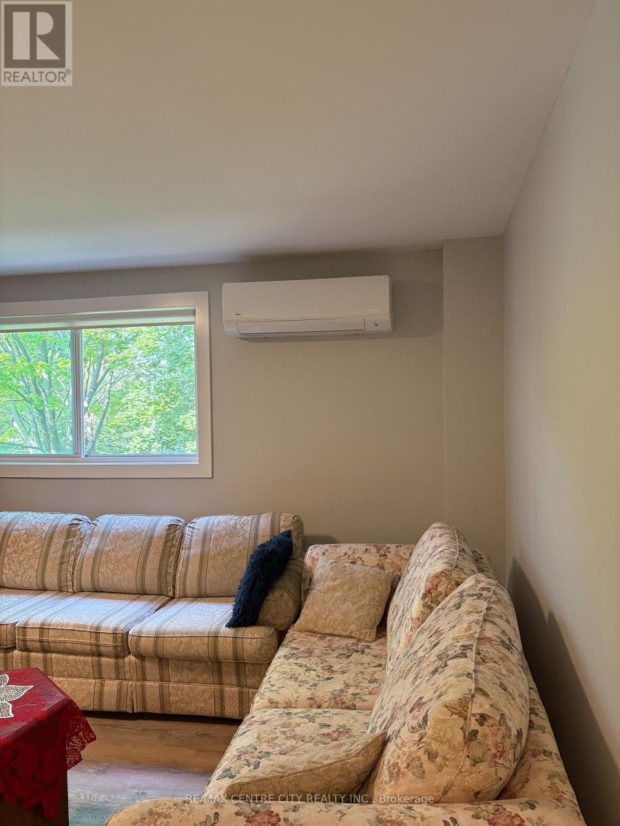 9-400 Scenic Drive S, London, ON, N5Z 3A8 - 11