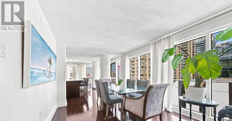 705-251 Queens Quay, Toronto, ON, M5J 2N6 - 15