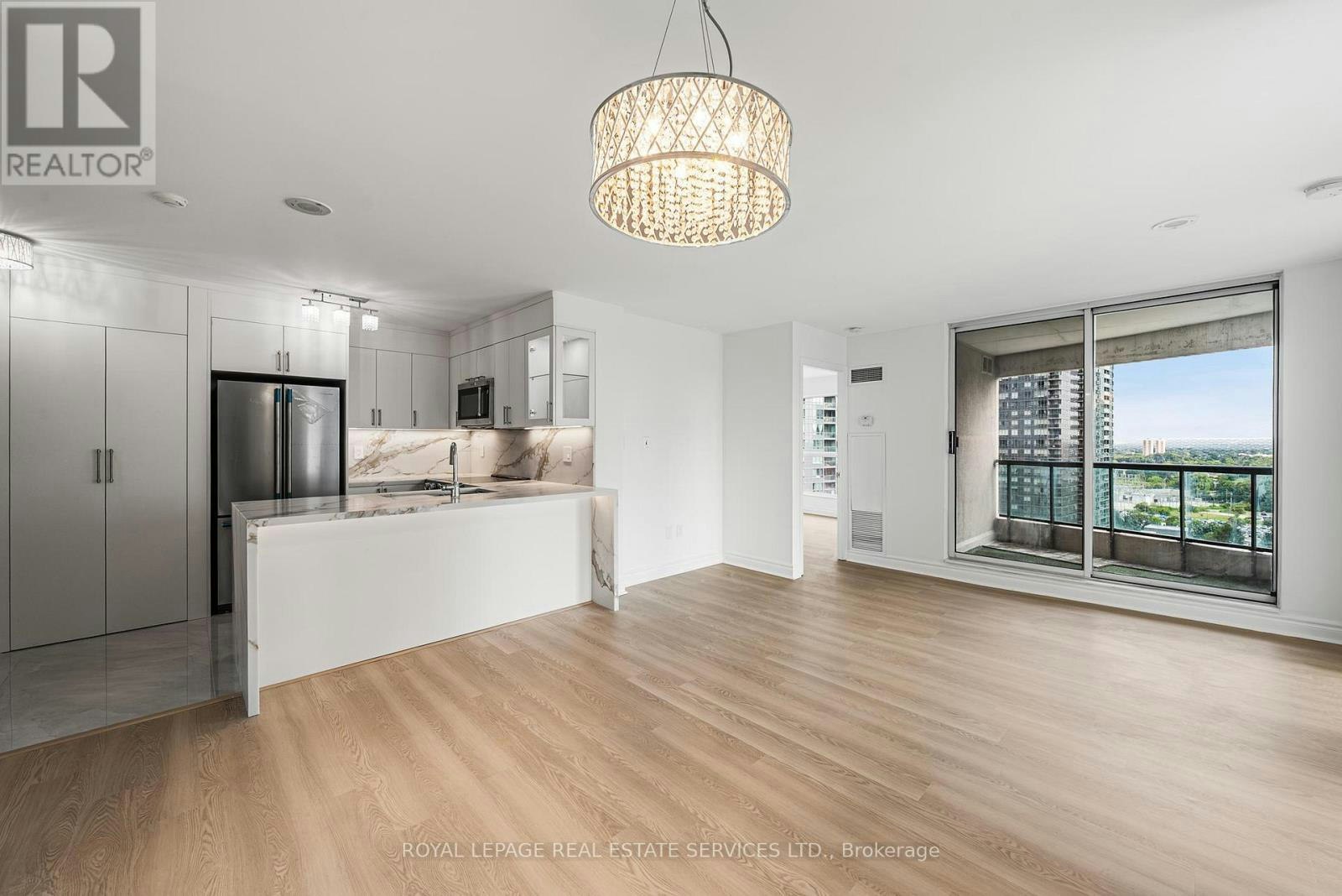 7 Lorraine Drive, Toronto, ON, M2N 7H2