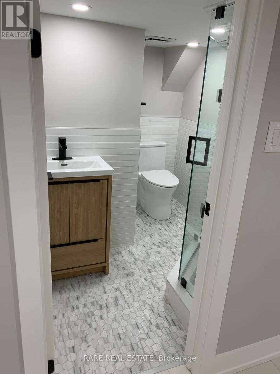 227 Logan Avenue, Toronto, ON, M4M 2N2 - 7