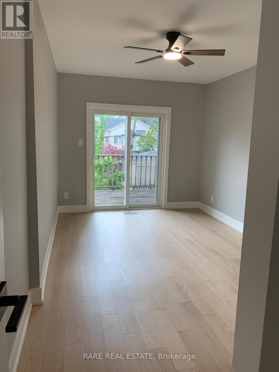 227 Logan Avenue, Toronto, ON, M4M 2N2 - 13