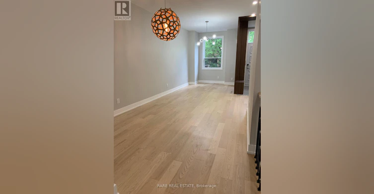 227 Logan Avenue, Toronto, ON, M4M 2N2 - 22