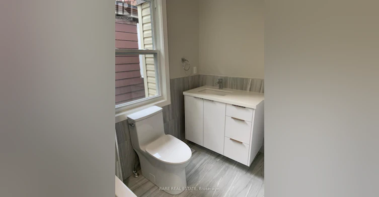 227 Logan Avenue, Toronto, ON, M4M 2N2 - 15