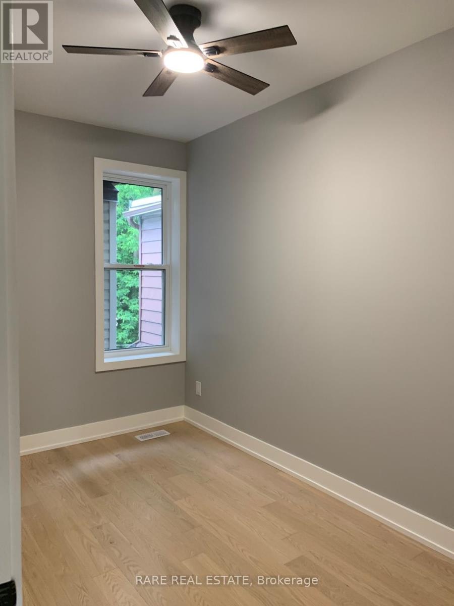 227 Logan Avenue, Toronto, ON, M4M 2N2 - 19